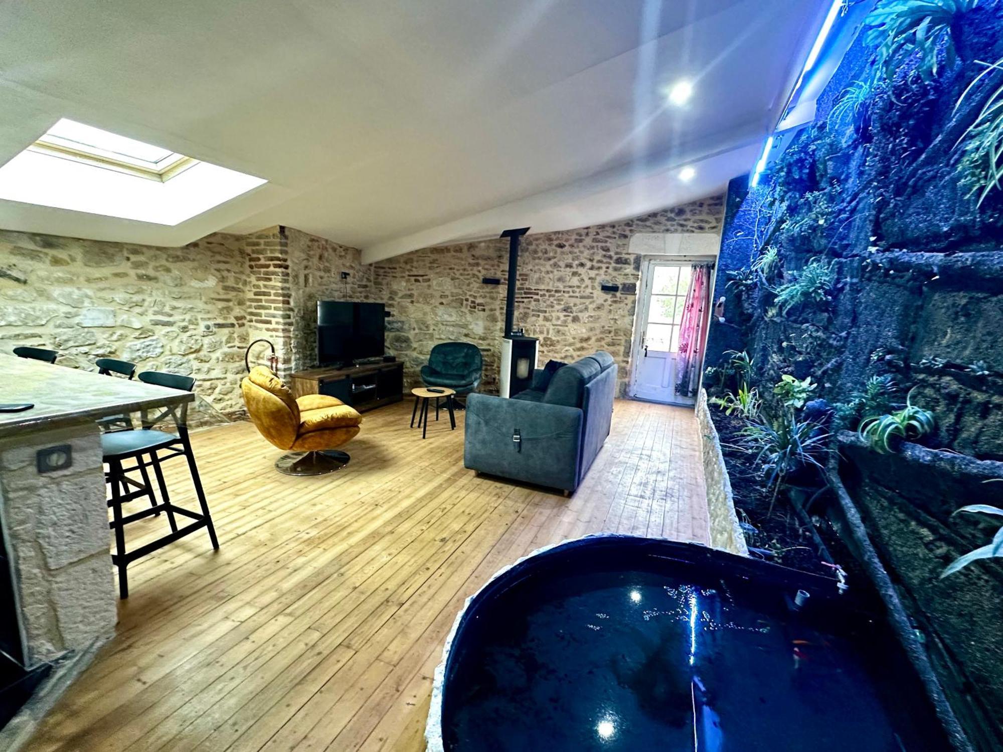 Jungle Gite Fumel Exterior foto